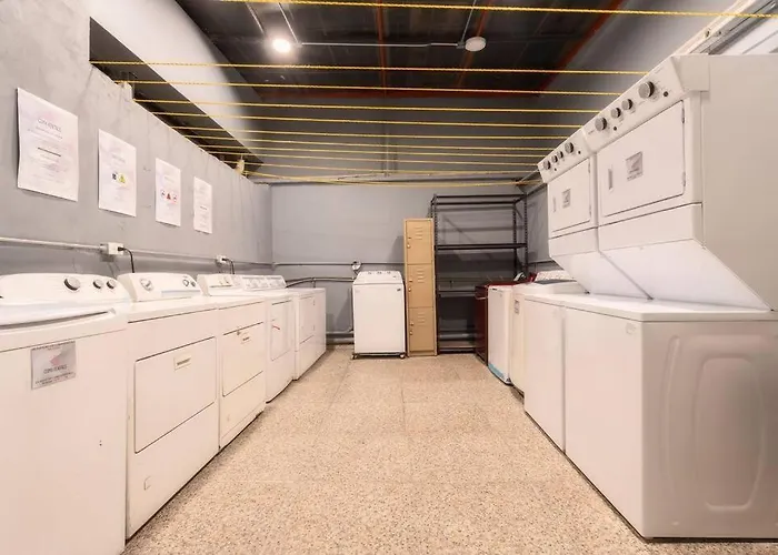 Apartment 205 Zocalo Cathedral 2bdrmb 2bath Fits 10 Ac Mexico City