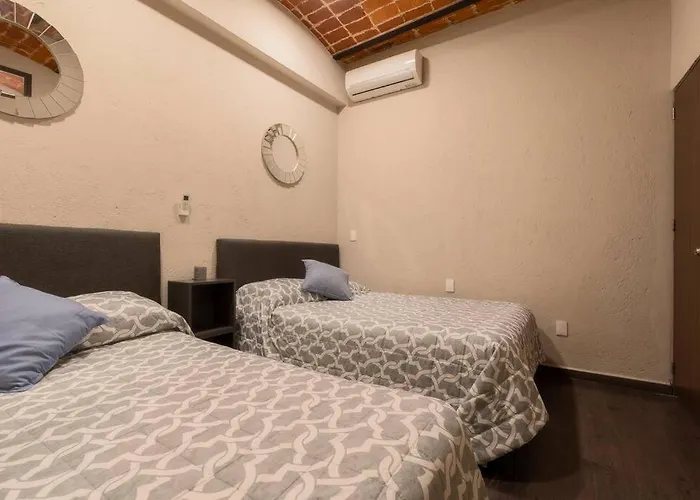 205 Zocalo Cathedral 2bdrmb 2bath Fits 10 Ac Apartment *